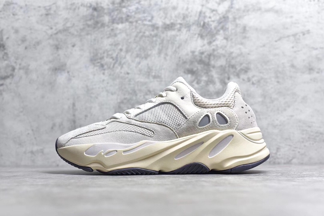 [ADIDAS] 아디다스 X 이지부스트 700 아날로그 EG7596 남녀공용 (PK공장)
