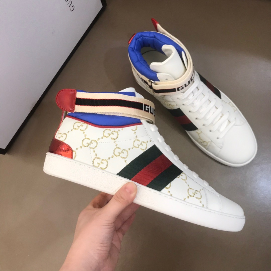 [GUCCI] 19FW 구찌 스트라이프 에이스 하이탑 GG로고 화이트 스니커즈 남성용