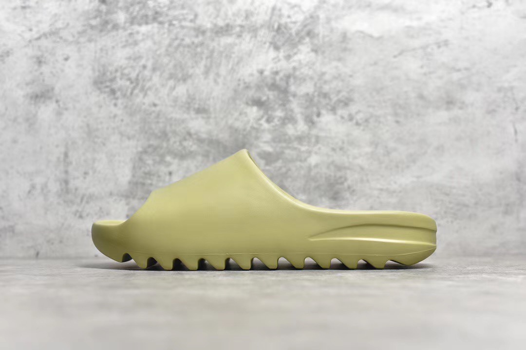 [ADIDAS] 아디다스 X 이지부스트 슬라이드 레진 RESIN FX0494 남녀공용 (PK공장)