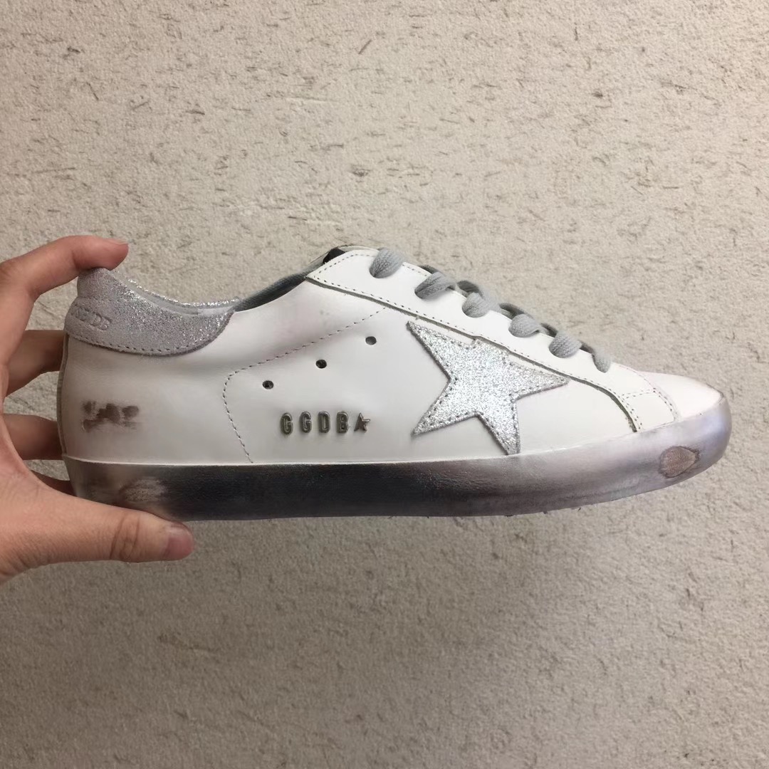 [GOLDEN GOOSE] 골든구스 슈퍼스타 화이트 스파클 실버탭 스니커즈 남녀공용