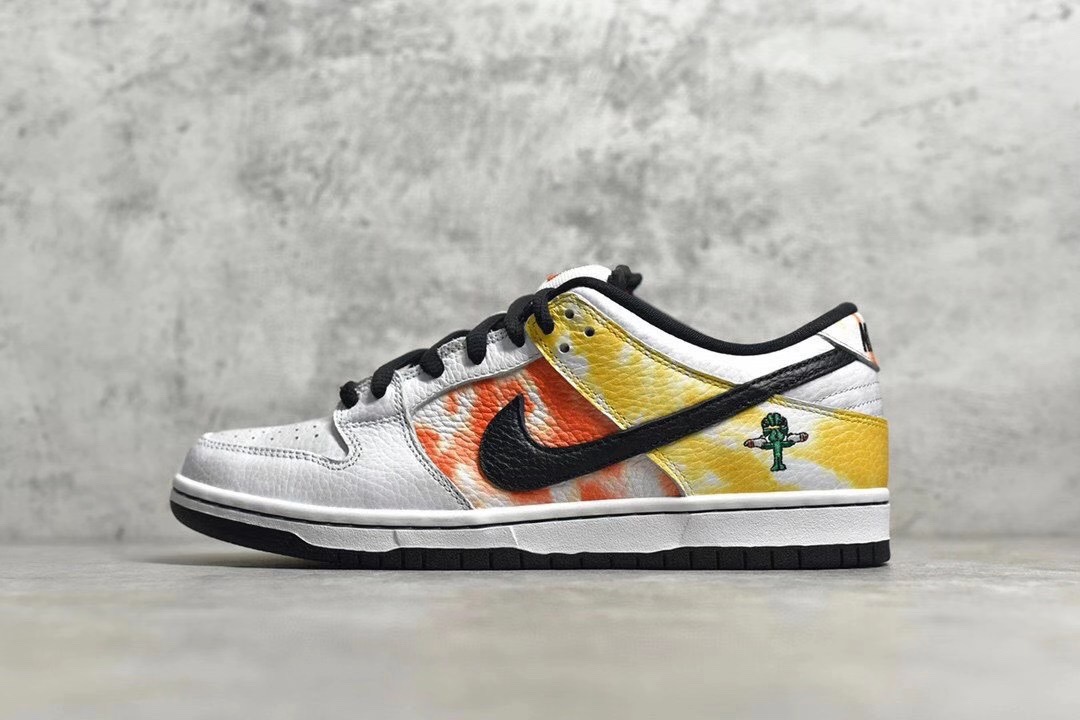 [NIKE] 나이키 SB 덩크 로우 PRO QS 레이건 타이다이 화이트 BQ6832-101 남성용 (PK공장)