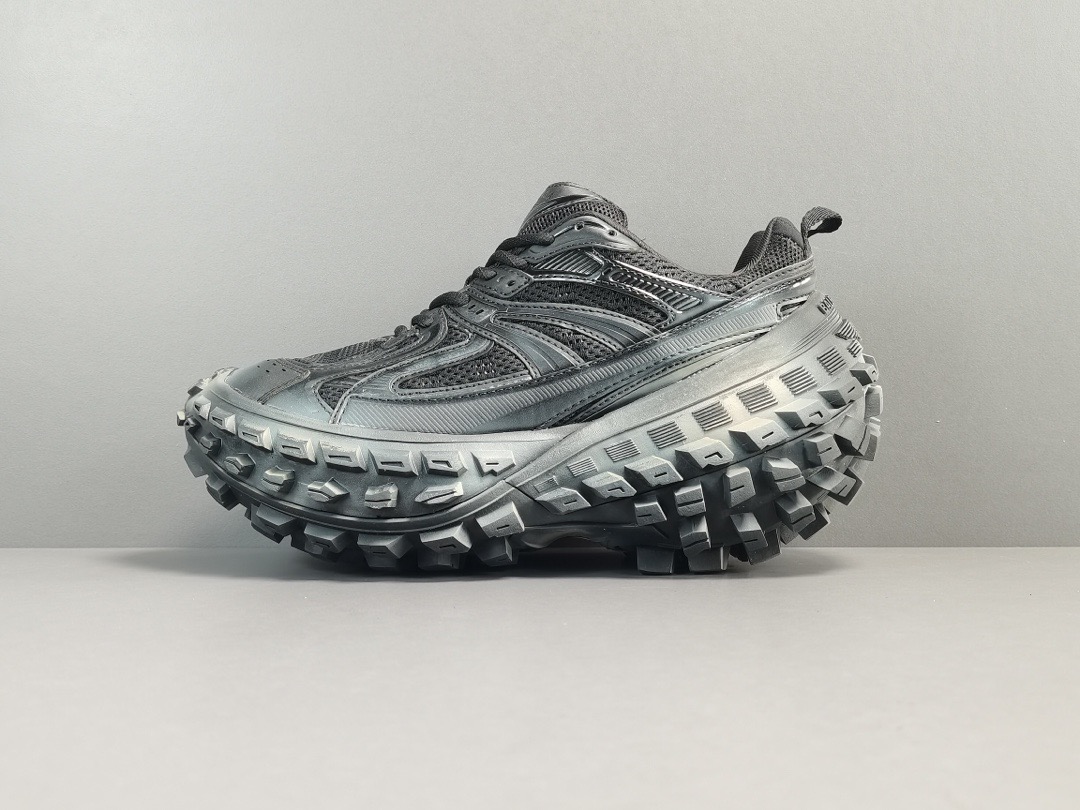 [BALENCIAGA] 발렌시아가 디펜더 블랙 Defender 남녀공용