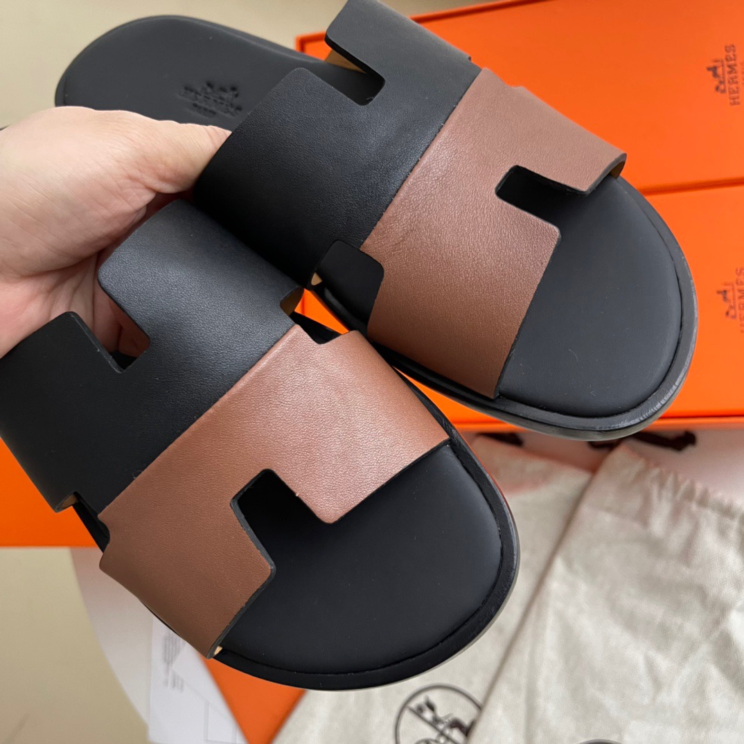 [HERMES] 에르메스 이즈미르 샌들 남성용