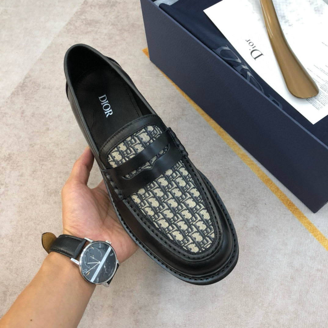[DIOR] 디올 래더 로퍼 남성용