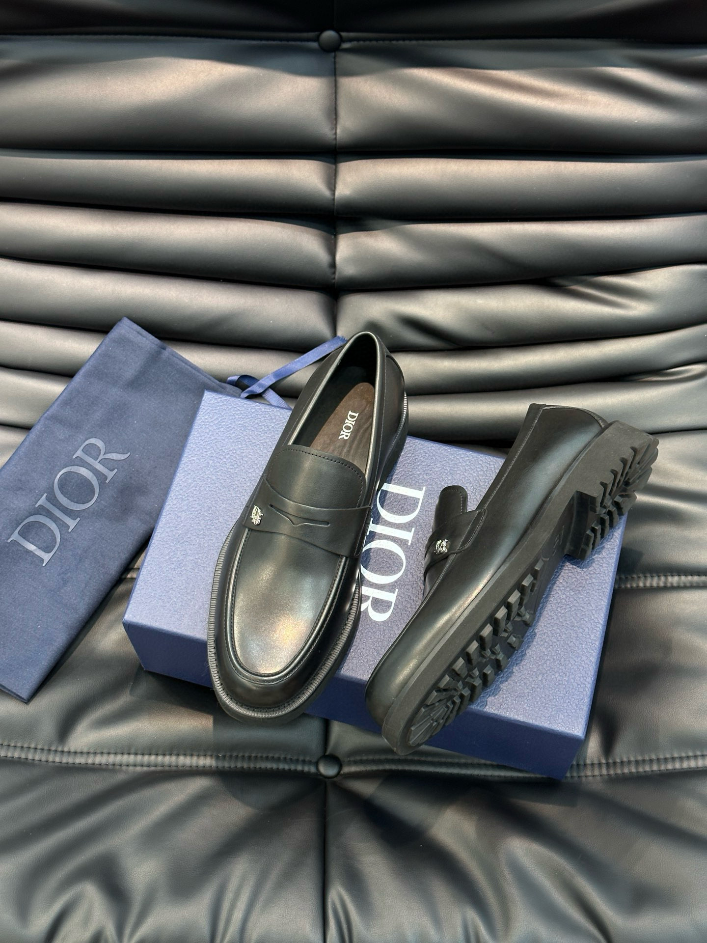 [DIOR] 디올 래더 로퍼 남성용