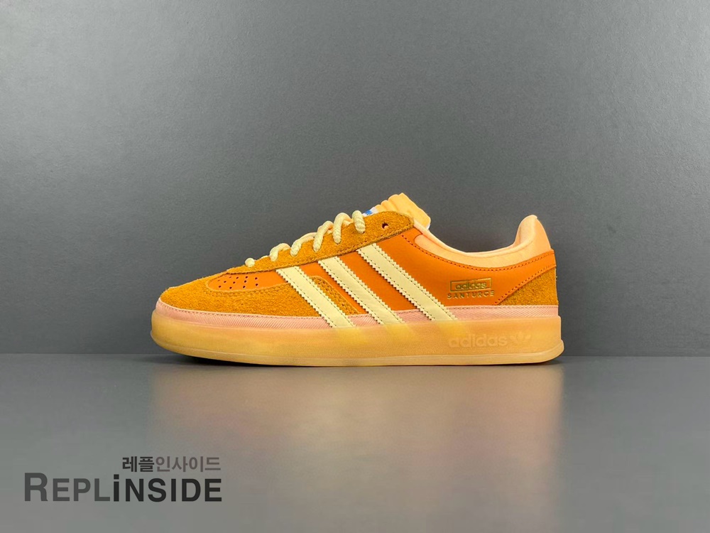 배드버니 아디다스 가젤 인도어 산투르체 JS5050 레플리카스니커즈 #레플리카아디다스가젤 #레플리카운동화 #badbunnygazelle #adidas레플리카
