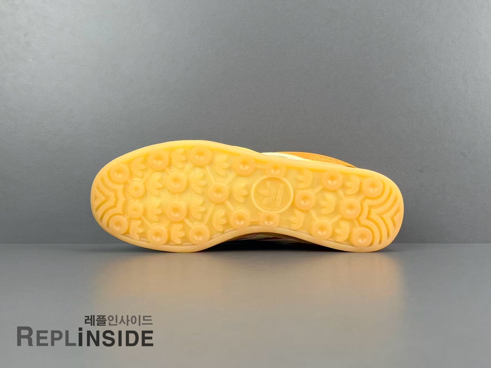 배드버니 아디다스 JS5050 가젤 인도어 산투르체 레플리카스니커즈 #레플리카adidas #레플리카패션 #레플리카운동화