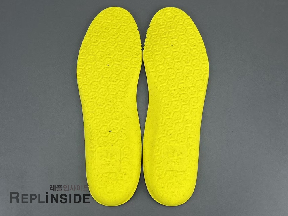 아디다스 배드버니 협업 가젤 인도어 JS5052 레플리카스니커즈 #레플리카운동화 #레플리카아디다스가젤 #adidas레플리카