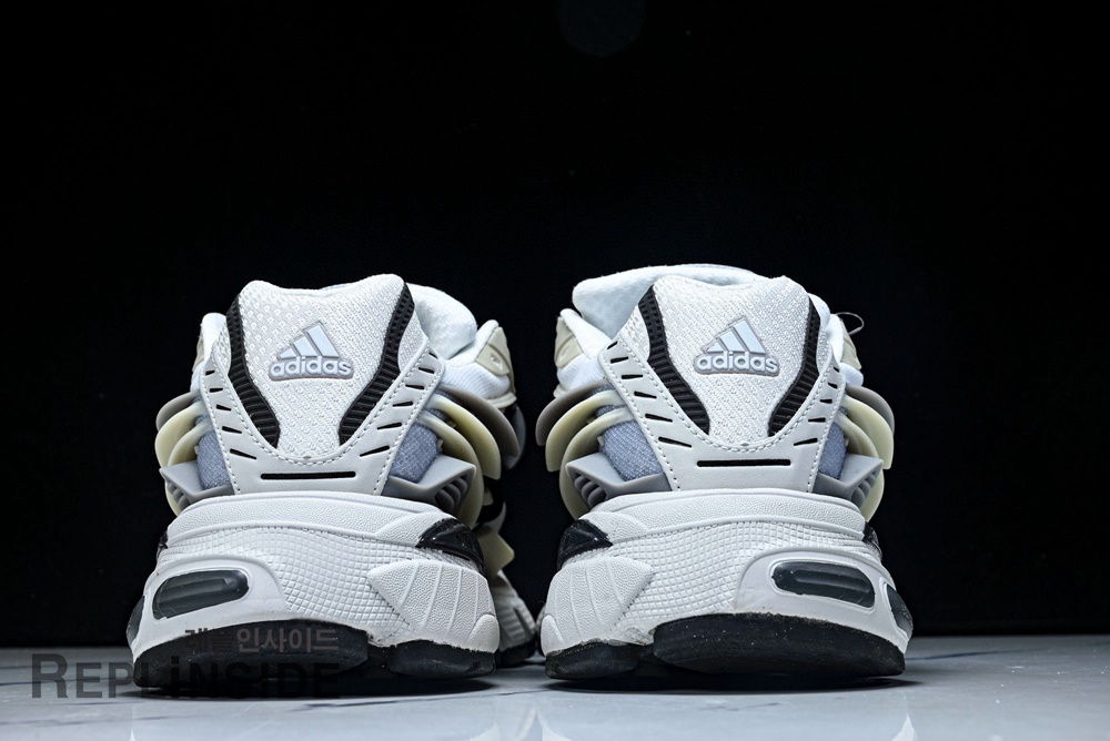 아디스타 젤리피쉬 JP926 상단 탑뷰 실물 이미지 #레플리카프리미엄 #아디다스스니커즈레플 #젤리피쉬JP926