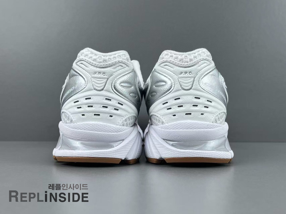 레플리카 명품 [ASICS] 아식스 x 아페쎄 젤 카야노 14 화이트 퓨어 실버 1203A727-100 남녀공용 (ZH공장) - 뒷면 실사