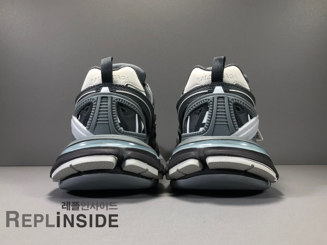 9921.jpg