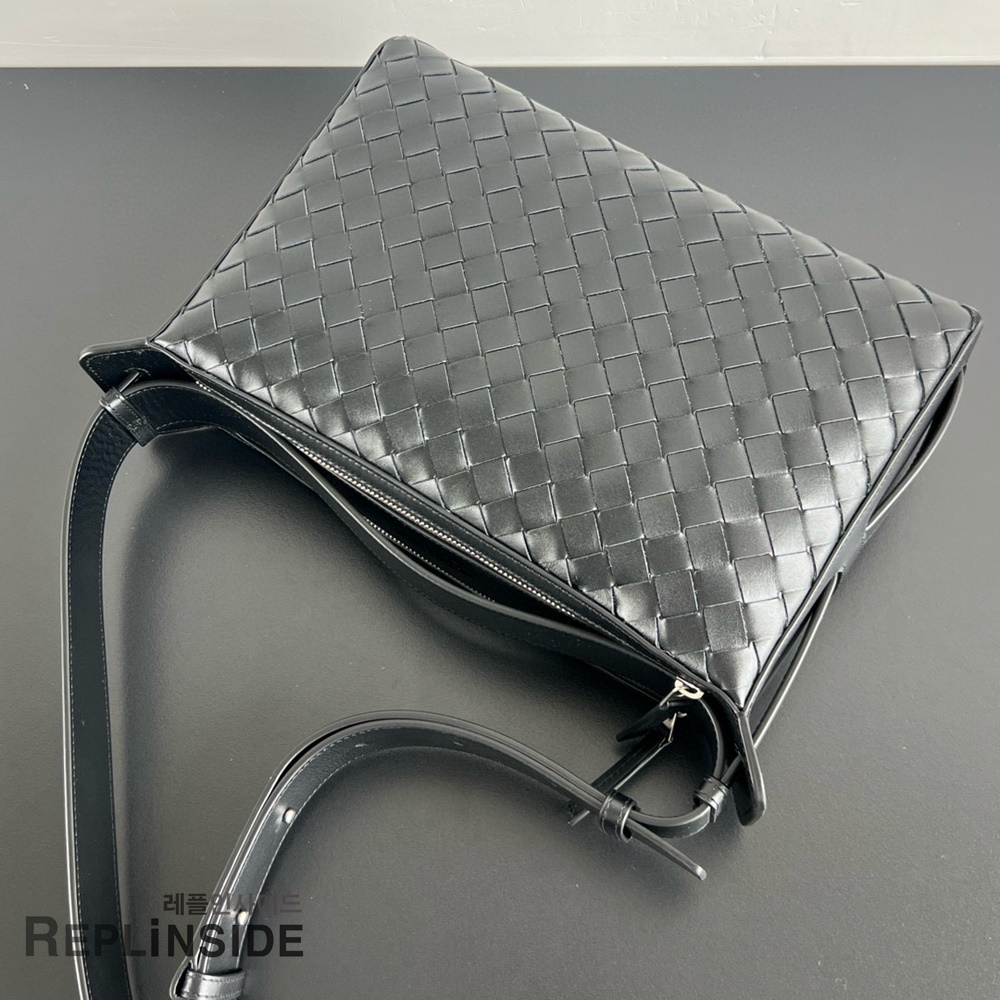 레플리카 명품 [BOTTEGA VENETA] 보테가베네타 트리베카 숄더백 836016 - 인솔 실사