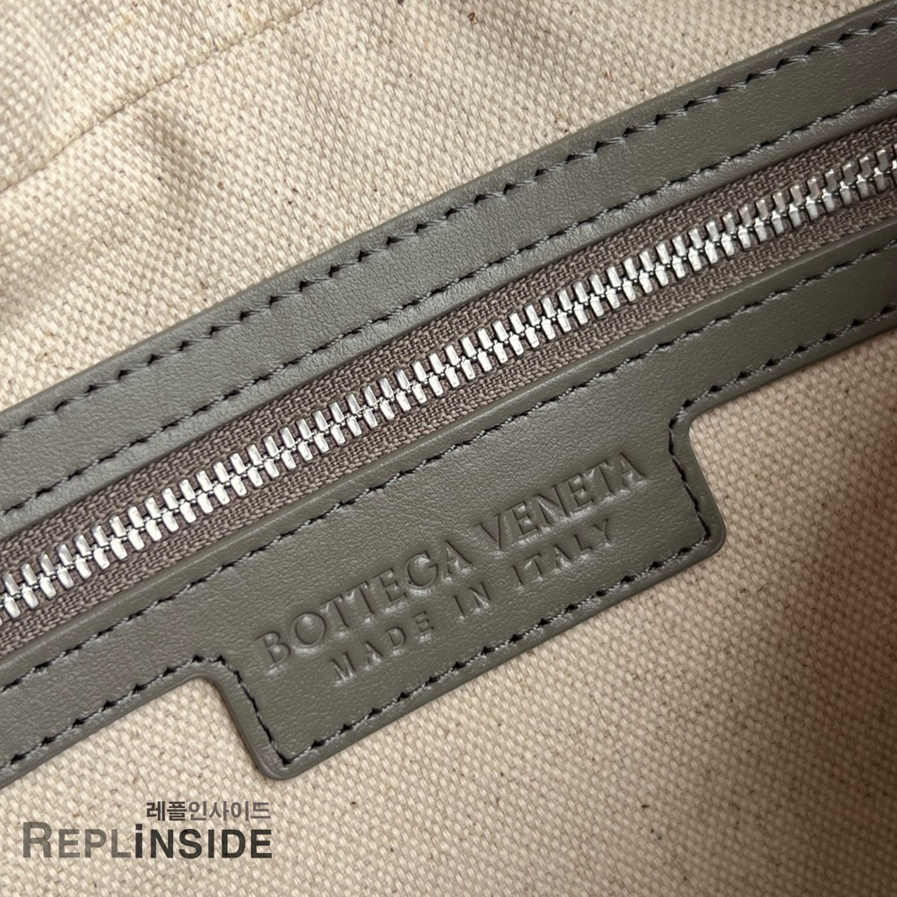 레플리카 명품 [BOTTEGA VENETA] 보테가베네타 크로스백 755923 - 택 실사