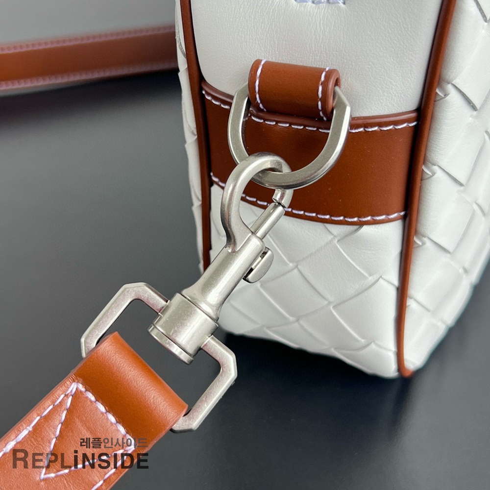 레플리카 명품 [BOTTEGA VENETA] 보테가베네타 크로스백 755923 - 박스 실사