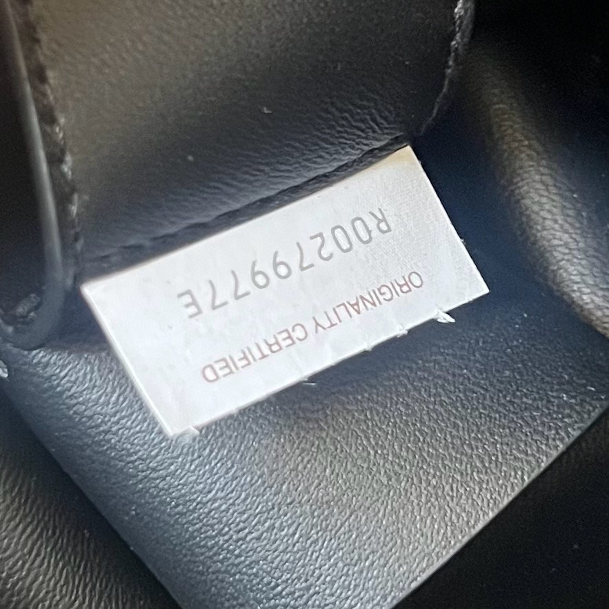 레플리카 명품 [BOTTEGA VENETA] 보테가베네타 미디엄 카세트 메신저백 708768 - 전체 실사