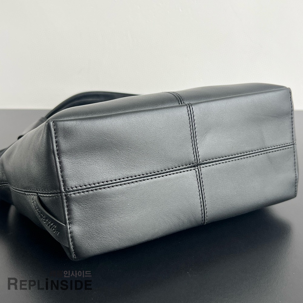 레플리카 명품 [BOTTEGA VENETA] 보테가베네타 빅 소이어백 815807 - 로고 실사