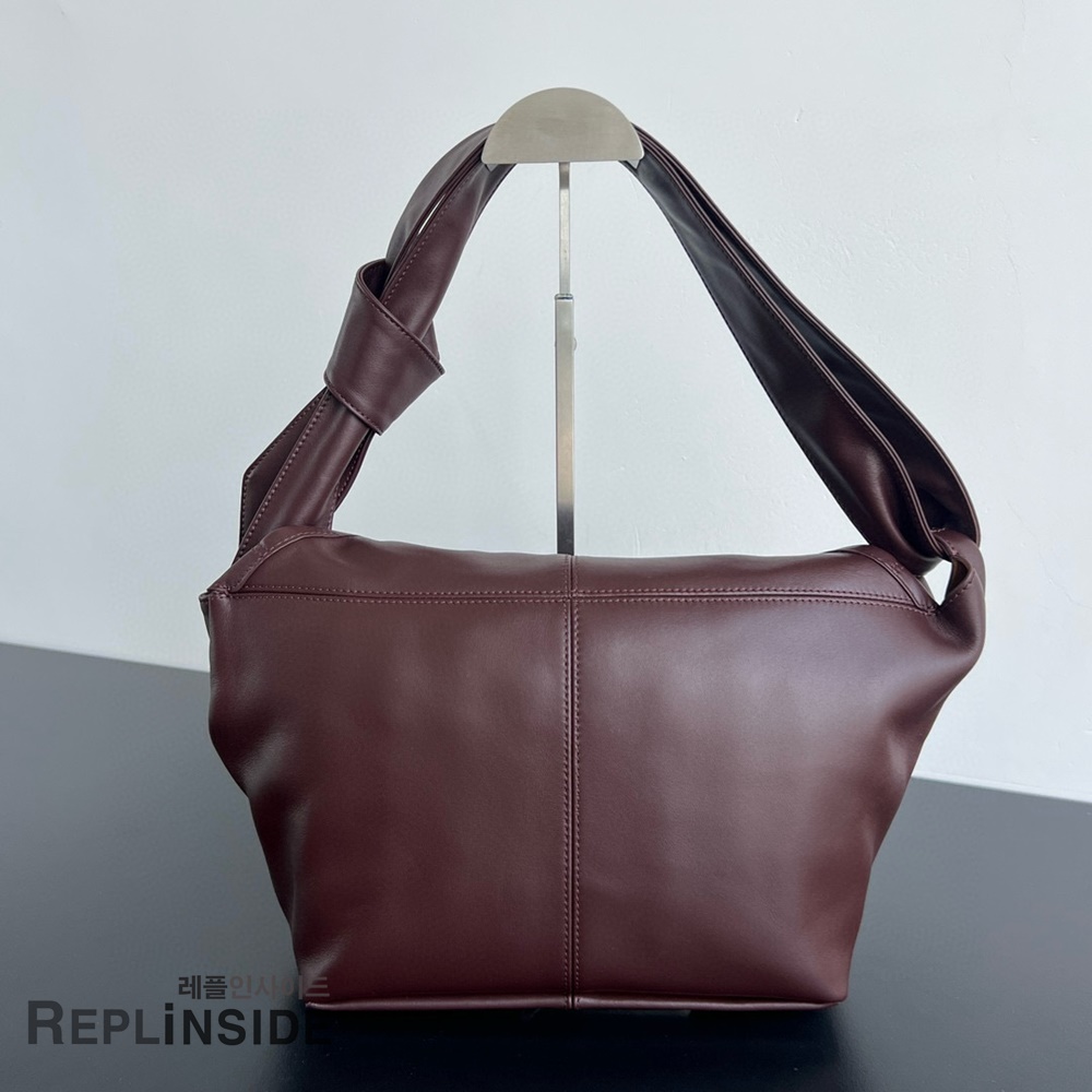 레플리카 명품 [BOTTEGA VENETA] 보테가베네타 빅 소이어백 815807 - 뒷면 실사