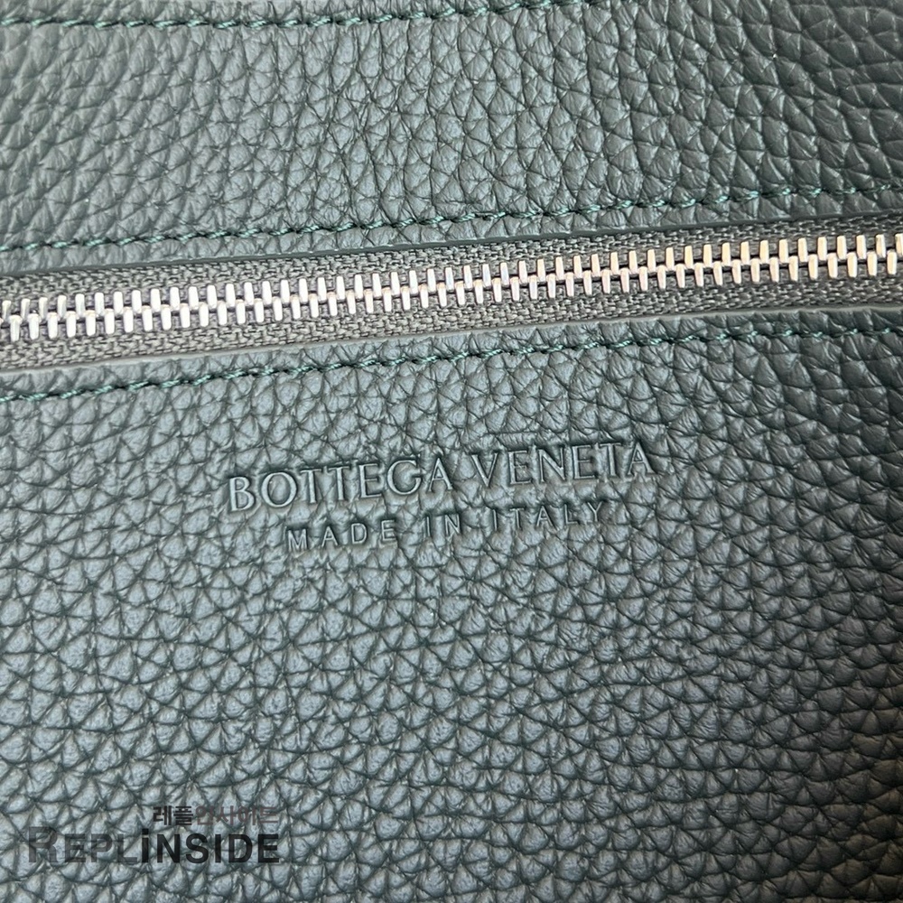 레플리카 명품 [BOTTEGA VENETA] 보테가베네타 라지 디아고 메신저백 815796 - 택 실사