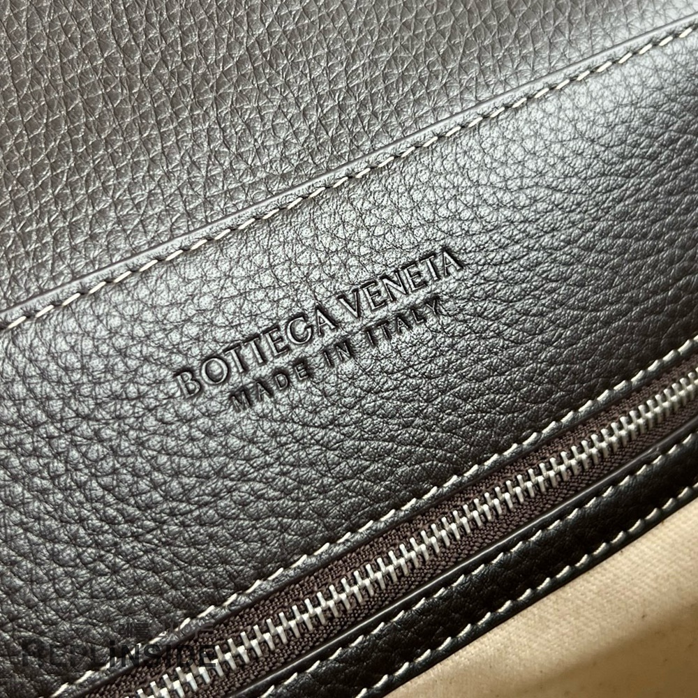 레플리카 명품 [BOTTEGA VENETA] 보테가베네타 스몰 안디아모 메신저백 815781 - 택 실사