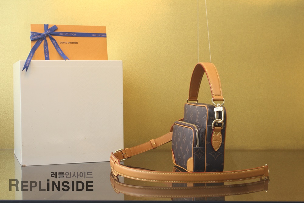 레플리카 명품 [LOUIS VUITTON] 루이비통 모노그램 닐 M14025 - 옆면 실사