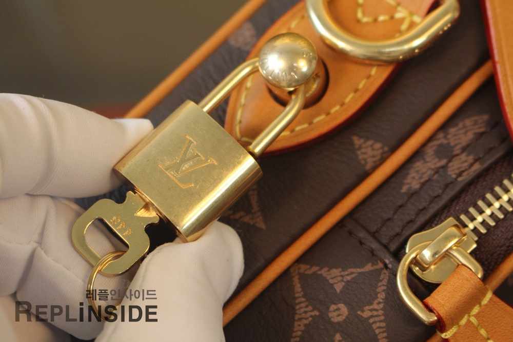 레플리카 명품 [LOUIS VUITTON] 루이비통 모노그램 닐 M14025 - 박스 실사