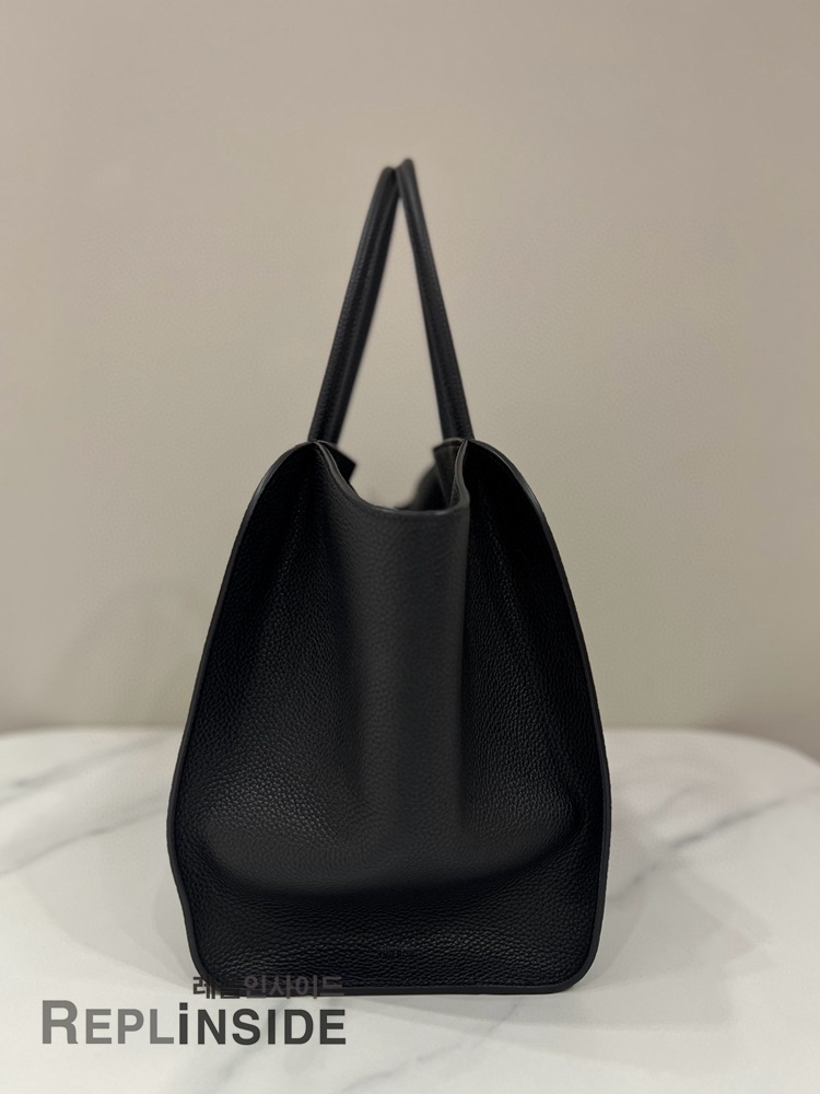 레플리카 명품 [The Row] 더로우 MARLO 말로백 17 블랙 레더 토트백 남녀공용 - 인솔 실사