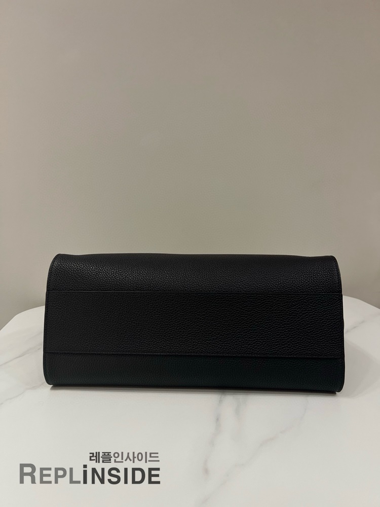 레플리카 명품 [The Row] 더로우 MARLO 말로백 17 블랙 레더 토트백 남녀공용 - 밑창 실사