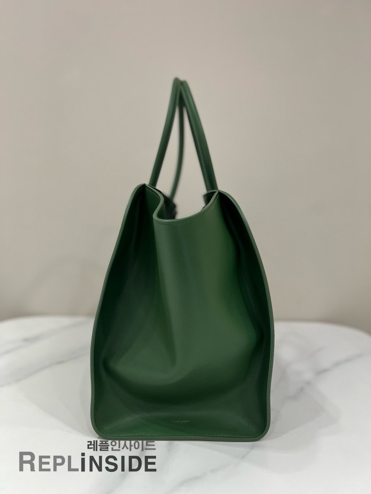 레플리카 명품 [The Row] 더로우 MARLO 말로백 17 그린 레더 토트백 남녀공용 - 로고 실사