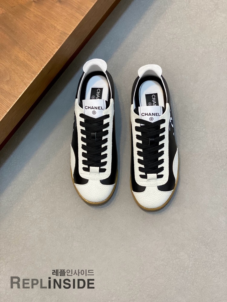 레플리카 명품 [CHANEL] 샤넬 CC로고 남성 스니커즈 G47126 남성용 - 앞면 실사