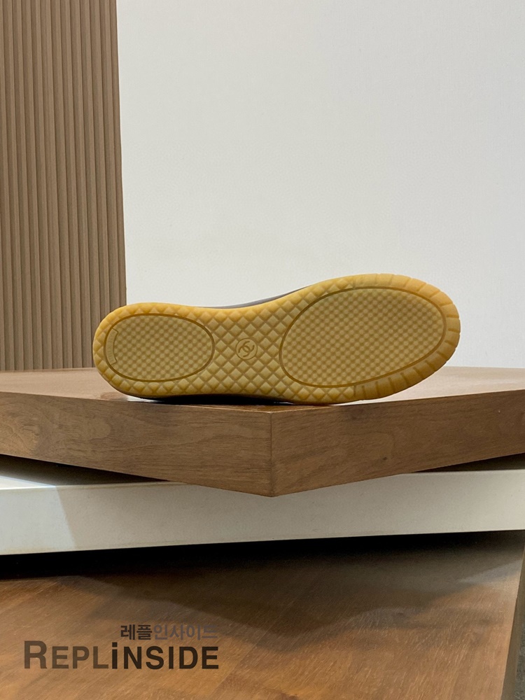 레플리카 명품 [CHANEL] 샤넬 CC로고 남성 스니커즈 G47126 남성용 - 전체 실사