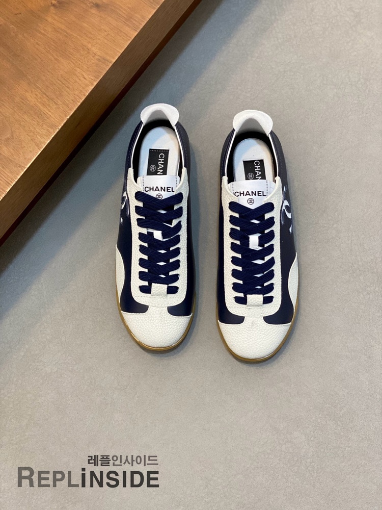 레플리카 명품 [CHANEL] 샤넬 CC로고 남성 스니커즈 G47126 남성용 - 앞면 실사