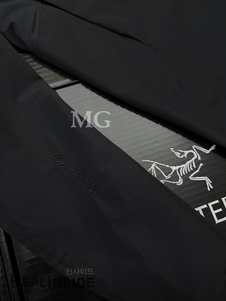 레플리카 명품 [ARCTERY] 아크테릭스 솔라노 후디 SOLANO HOODY 자켓 블랙 남녀공용 - 로고 실사