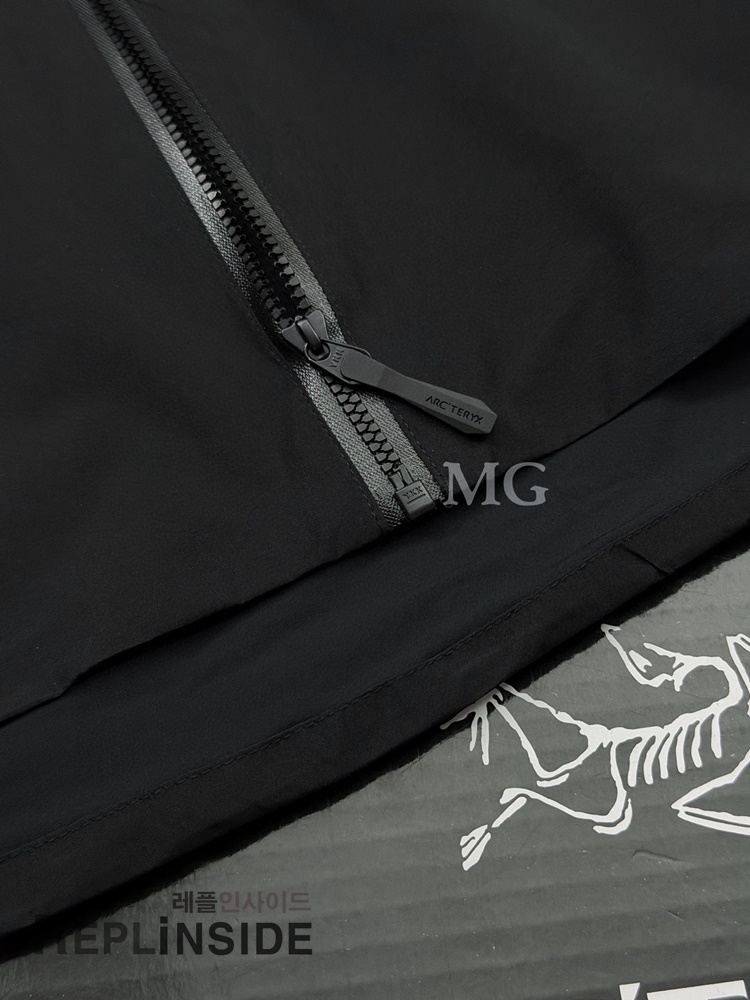 레플리카 명품 [ARCTERY] 아크테릭스 솔라노 후디 SOLANO HOODY 자켓 블랙 남녀공용 - 밑창 실사