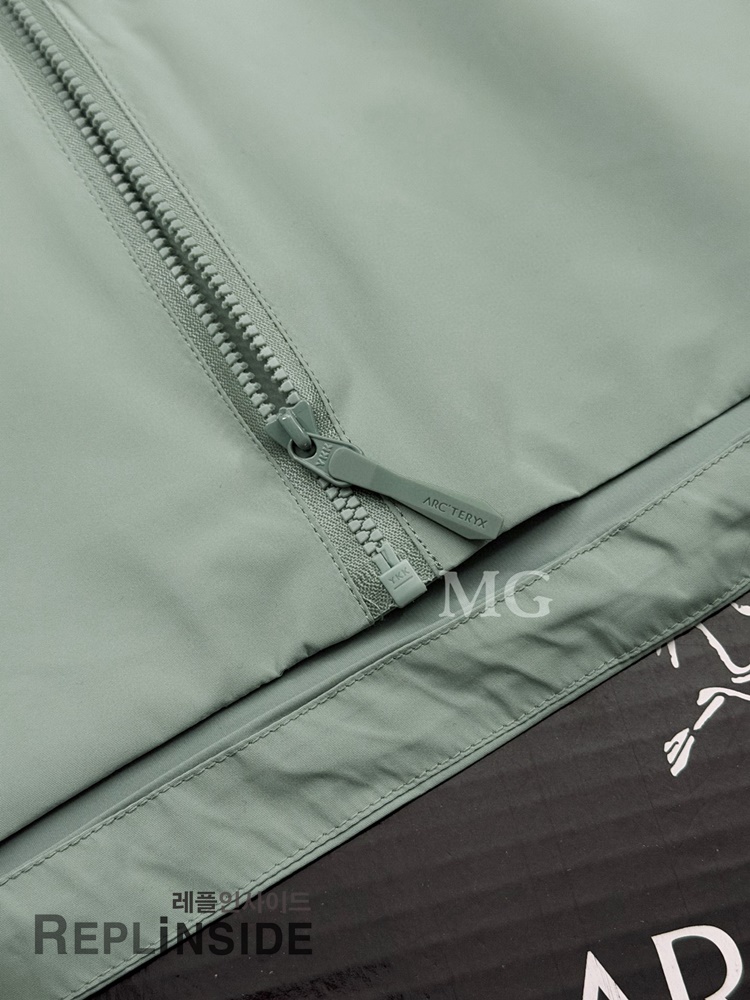 레플리카 명품 [ARCTERY] 아크테릭스 솔라노 후디 SOLANO HOODY 자켓 스톤 그린 남녀공용 - 밑창 실사