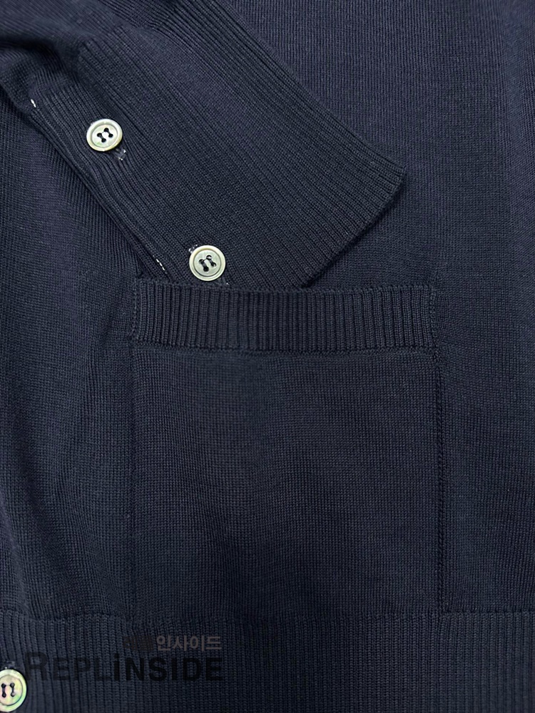 레플리카 명품 [Thom Browne] 톰브라운 블랙 울 V넥 가디건 남녀공용 - 인솔 실사