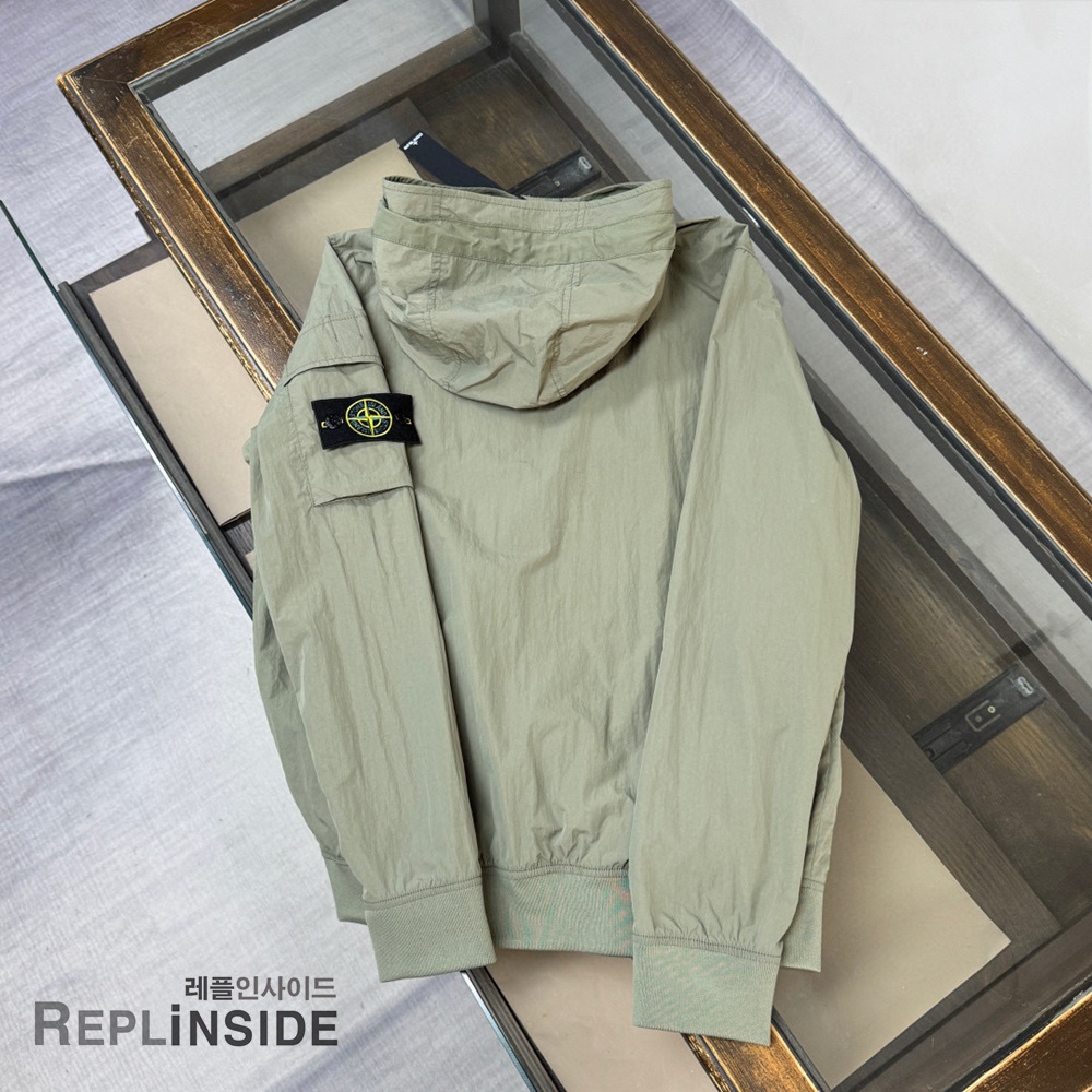 레플리카 명품 [STONE ISLAND] 스톤아일랜드 메탈 나일론 바람막이 후드 자켓 02 3컬러 남성용 - 상세 이미지 실사 30