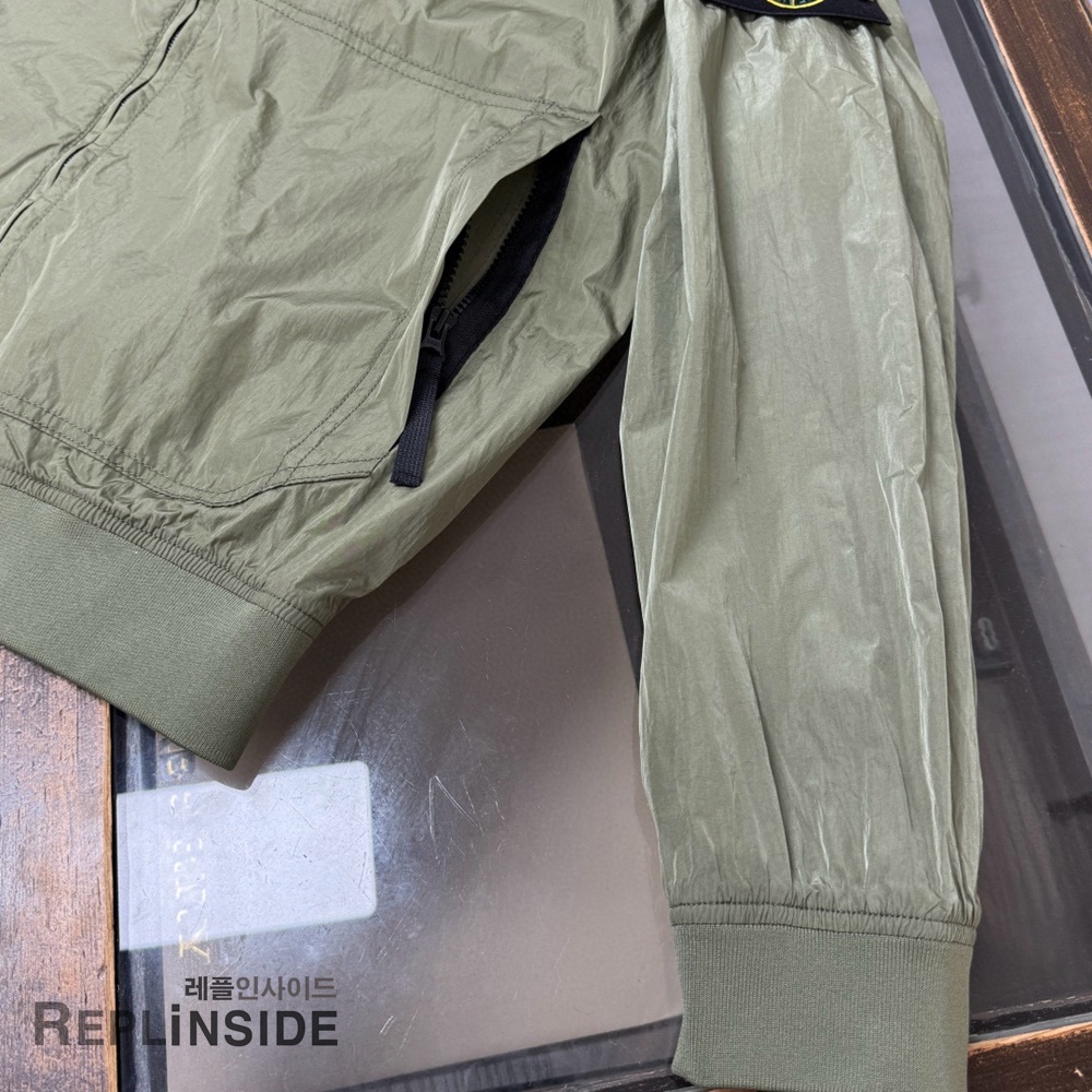 레플리카 명품 [STONE ISLAND] 스톤아일랜드 메탈 나일론 바람막이 후드 자켓 03 3컬러 남성용 - 박스 실사