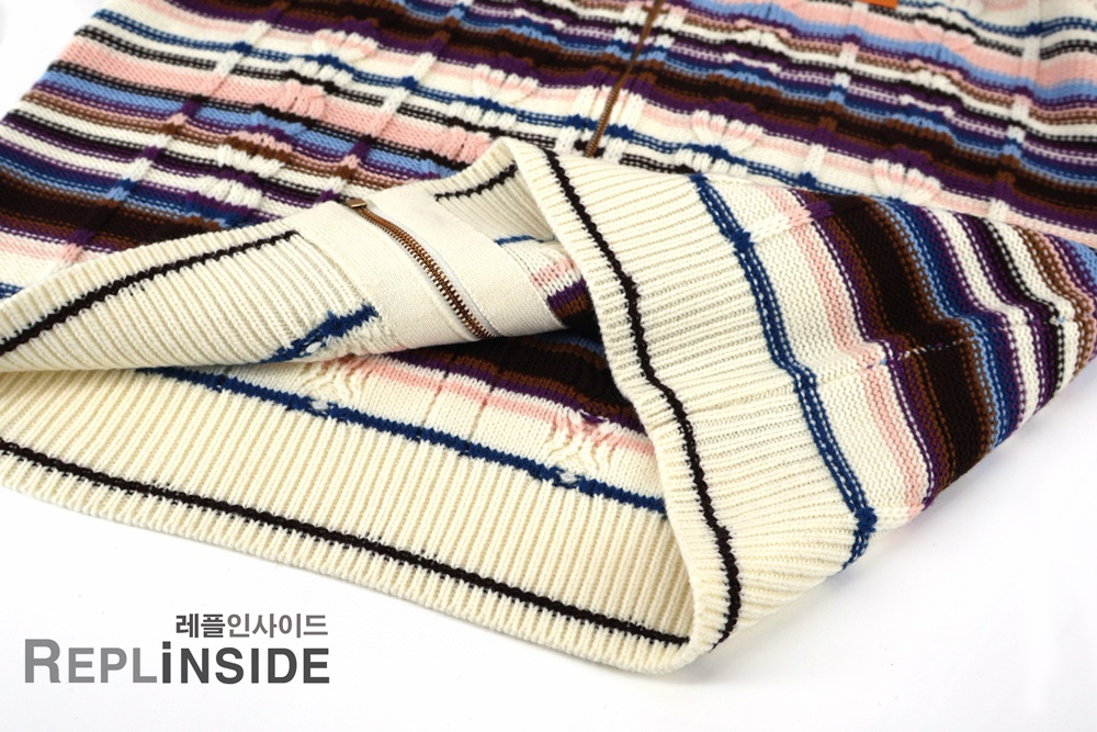 레플리카 명품 [LOUIS VUITTON] 루이비통 스트라이프드 케이블 니트 트랙 톱 남녀공용 - 박스 실사