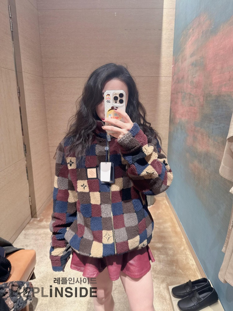 레플리카 명품 [LOUIS VUITTON] 루이비통 체크 다미에 플리스 집업 블루종 자켓 후리스 남성용 - 상세 이미지 실사 30