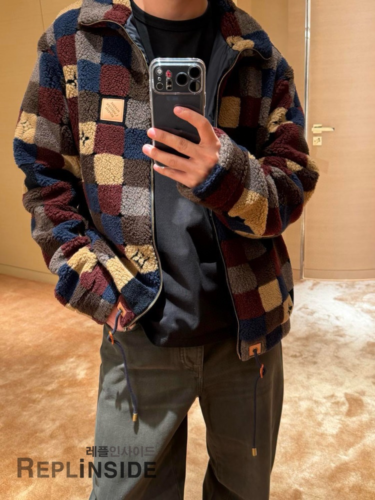 레플리카 명품 [LOUIS VUITTON] 루이비통 체크 다미에 플리스 집업 블루종 자켓 후리스 남성용 - 상세 이미지 실사 38