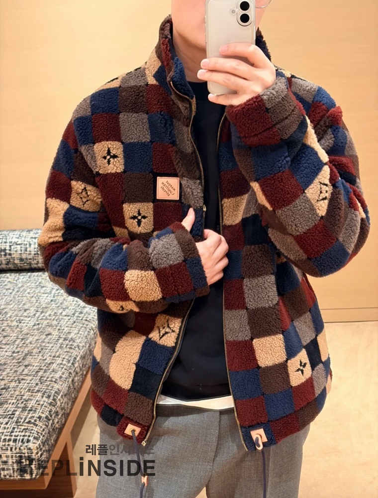 레플리카 명품 [LOUIS VUITTON] 루이비통 체크 다미에 플리스 집업 블루종 자켓 후리스 남성용 - 상세 이미지 실사 48