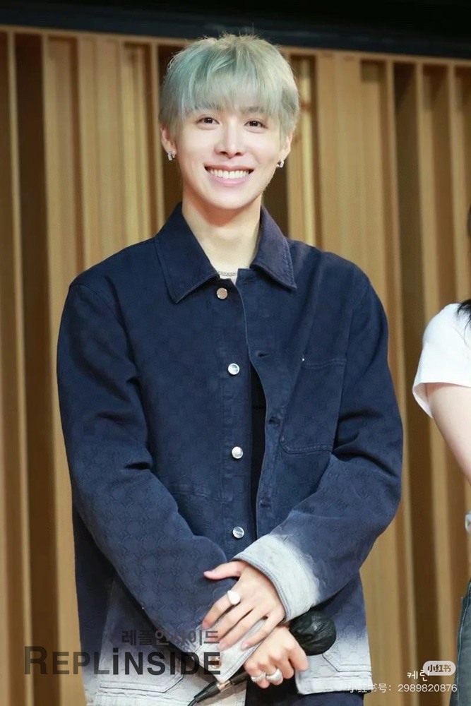 레플리카 명품 [LOUIS VUITTON] 루이비통 모노그램 엠보싱 재킷 남성용 - 상세 이미지 실사 32