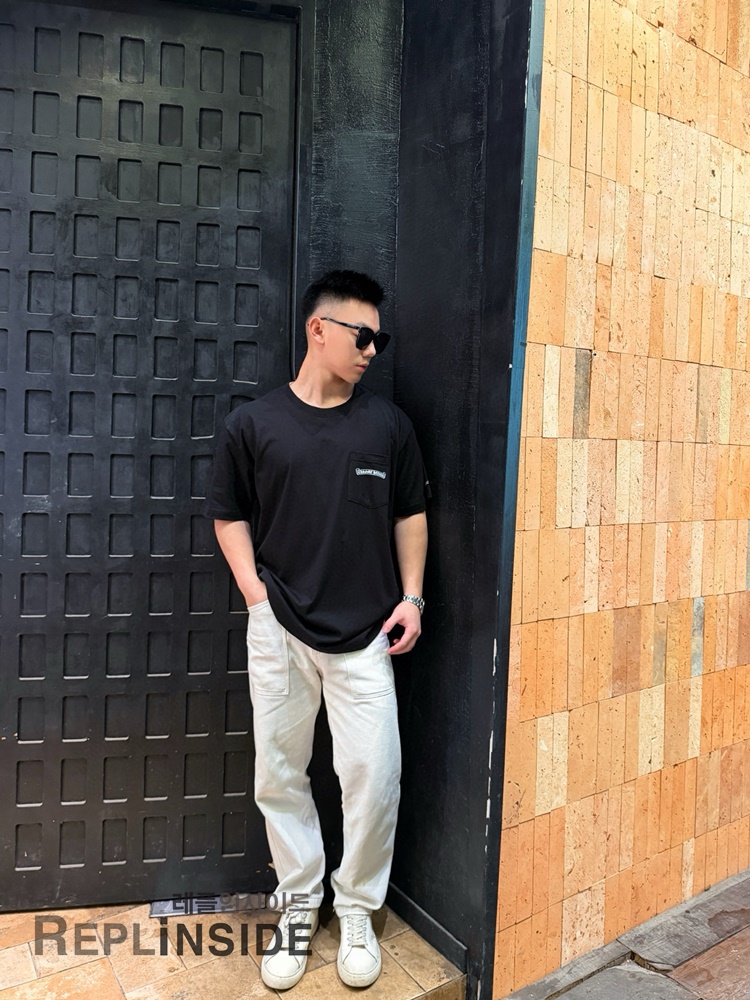 레플리카 명품 [Chrome Hearts] 크롬하츠 크로스 마인드 프린트 반팔 티셔츠 화이트/블랙 2컬러 남녀공용 - 상세 이미지 실사 42