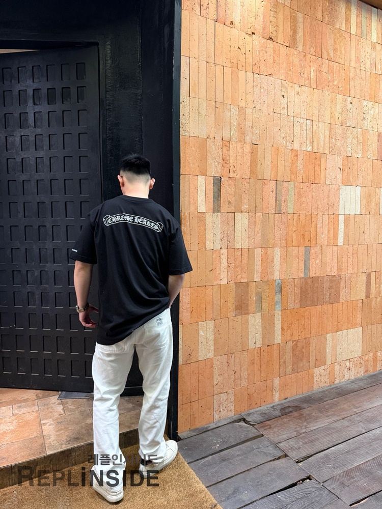 레플리카 명품 [Chrome Hearts] 크롬하츠 크로스 마인드 프린트 반팔 티셔츠 화이트/블랙 2컬러 남녀공용 - 상세 이미지 실사 43