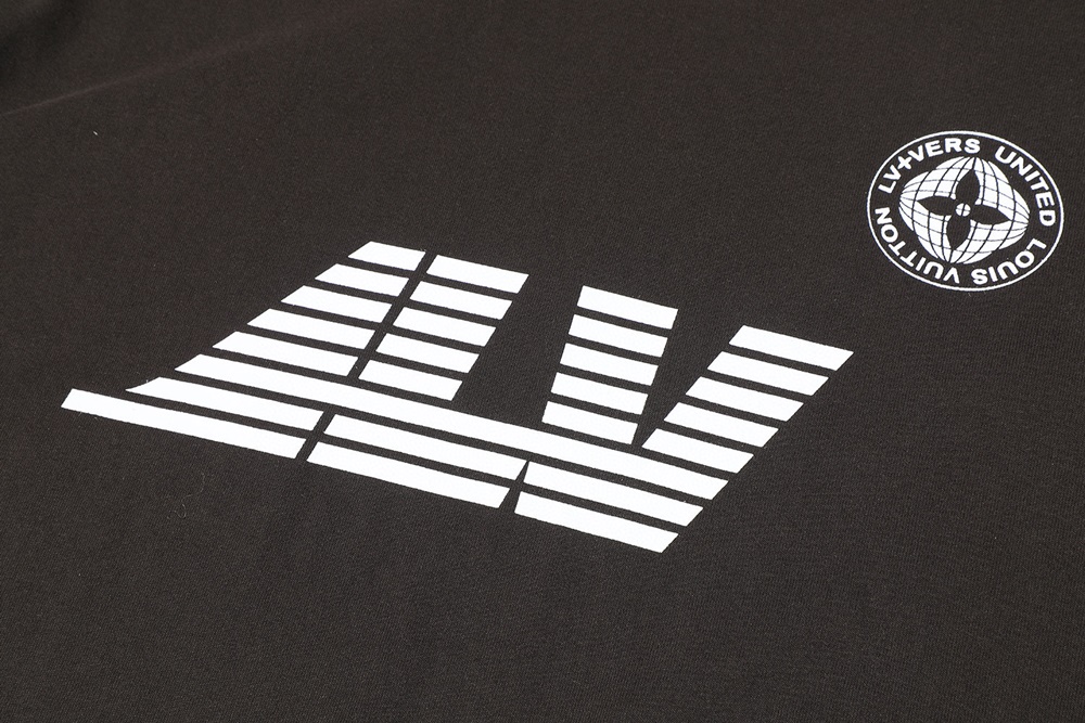 레플리카 명품 [LOUIS VUITTON] 루이비통 지구본 프린트 티셔츠 남성용 - 인솔 실사