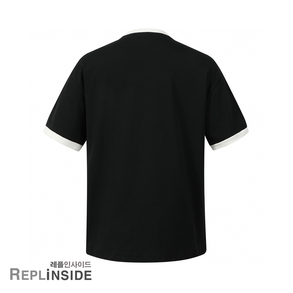 레플리카 명품 [MIUMIU] 미우미우 자수 로고 패치 티셔츠 화이트/블랙 2컬러 남녀공용 - 상세 이미지 실사 20