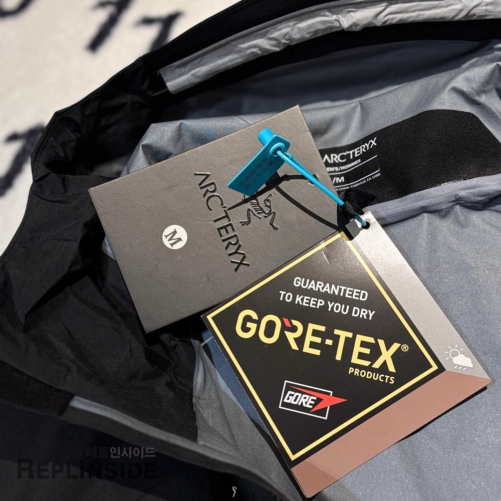 레플리카 명품 [ARCTERY] 아크테릭스 베타 BETA 자켓 블랙 / 핑크 / 퍼플 / 연그린 / 연블루 / 브라운 6컬러 남녀공용 - 소재 실사