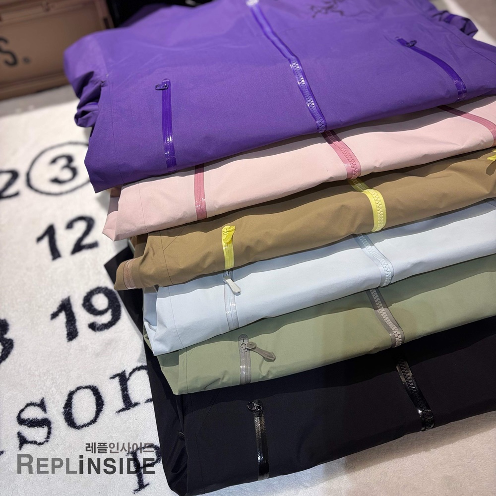 레플리카 명품 [ARCTERY] 아크테릭스 베타 BETA 자켓 블랙 / 핑크 / 퍼플 / 연그린 / 연블루 / 브라운 6컬러 남녀공용 - 비교 실사
