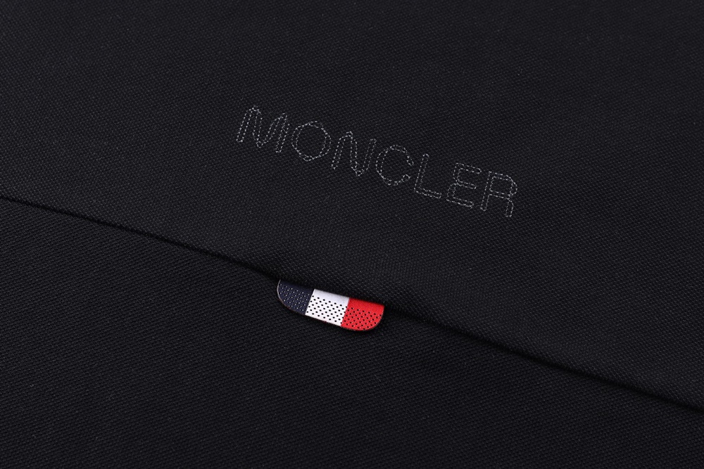 레플리카 명품 [MONCLER] 몽클레어 블랙 패치 피케 폴로셔츠 화이트/블랙 2컬러 남녀공용 - 사이즈 실사