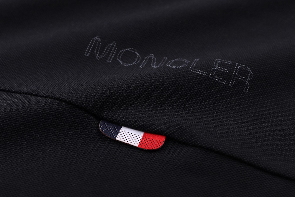 레플리카 명품 [MONCLER] 몽클레어 블랙 패치 피케 폴로셔츠 화이트/블랙 2컬러 남녀공용 - 상세 이미지 실사 25